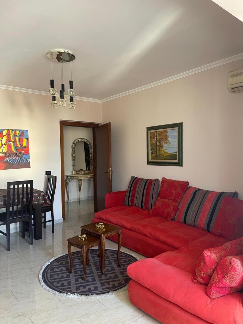 Toptani Center Apartment Тирана Екстер'єр фото