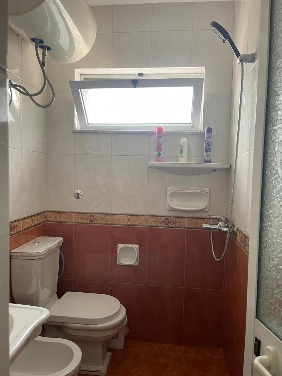 Toptani Center Apartment Тирана Екстер'єр фото